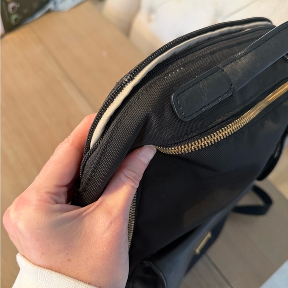 Tumi RARE Larkin Laurel Backpack - Picture 8 of 9